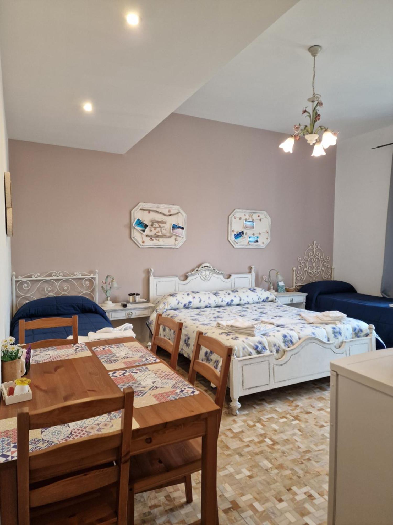 Camere Le Margherite Olbia Exterior foto